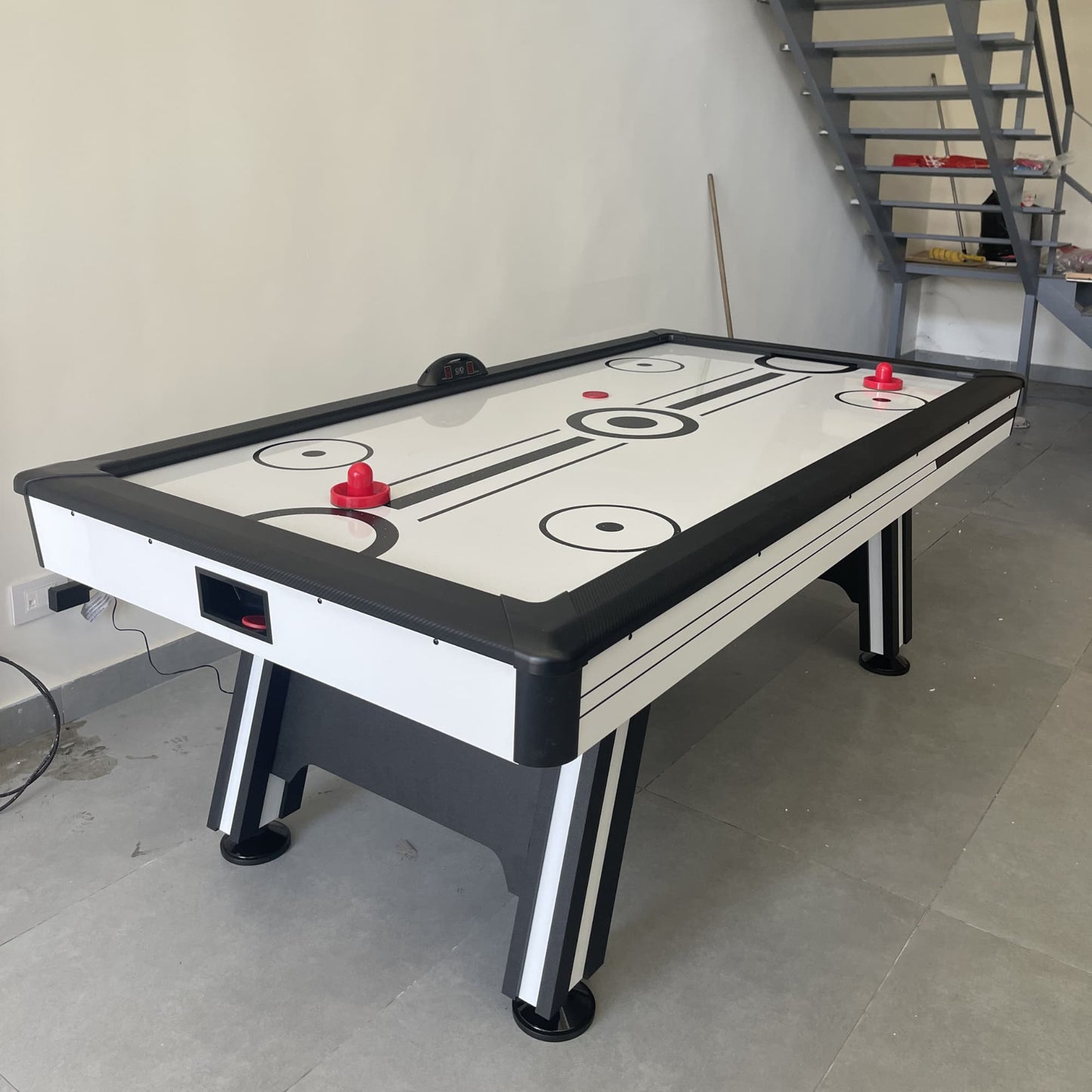 7FT Air Hockey Table – Electronic Scoreboard